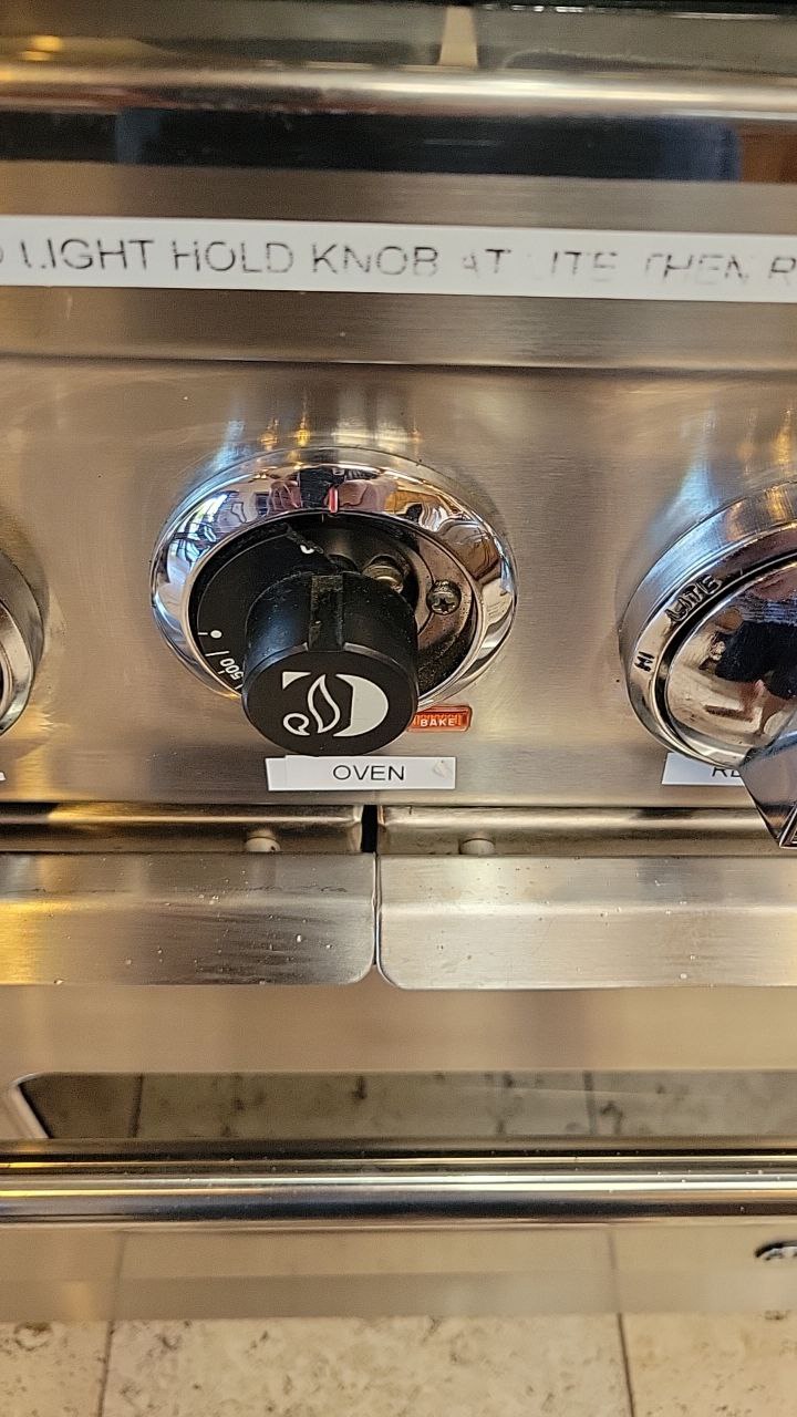 Stove repaired by ACR after customer scheduled with our Phoenix storefront